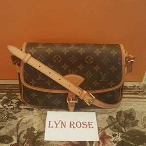 Louis Vuitton Sologne Crossbody